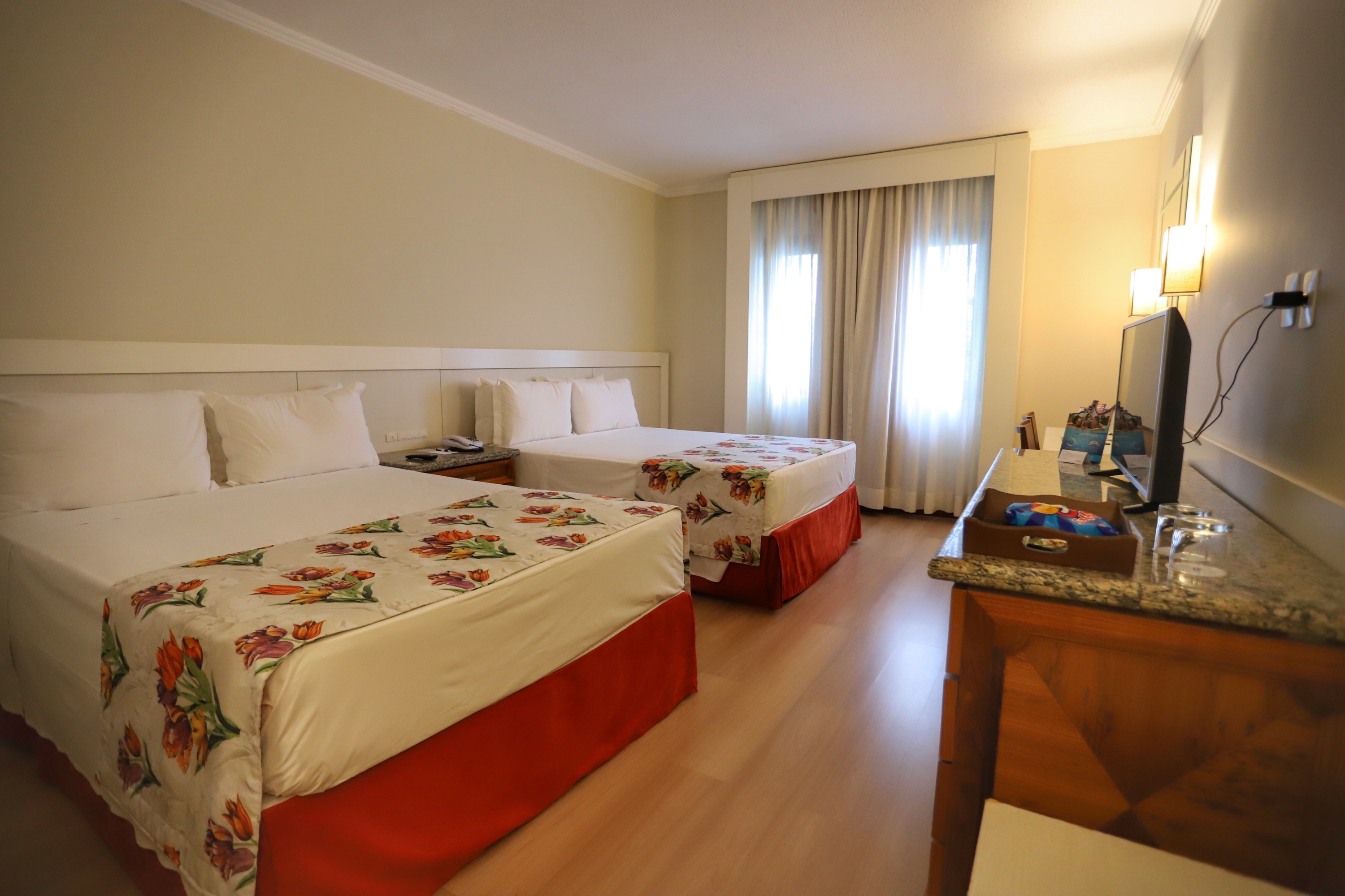 Taxa de ocupação de hotéis brasileiros alcança patamar pré-pandemia