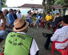 reunião ilha do mel