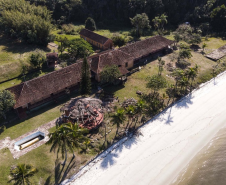 Ilha das Cobras começa a mudar de cara para receber a Escola do Mar