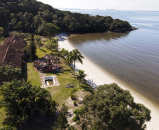 Ilha das Cobras começa a mudar de cara para receber a Escola do Mar