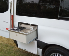 Liberdade, conforto e trabalho remoto: Motorhome vira queridinho dos curitibanos de todas as idades