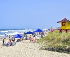 Alta na visitação aquece turismo em Foz do Iguaçu e Litoral.