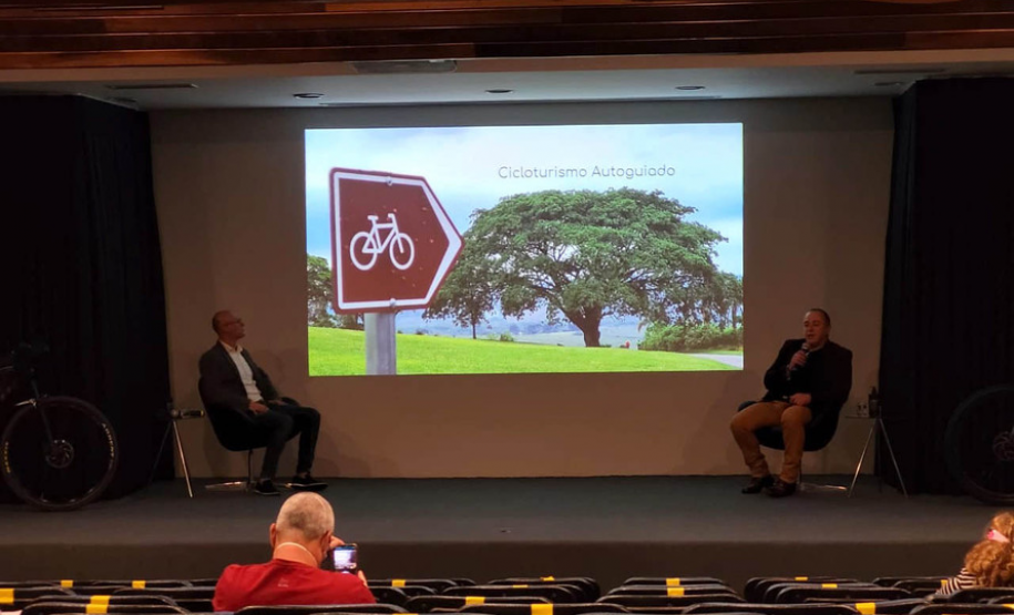 Paraná busca desenvolvimento econômico por meio do cicloturismo.
