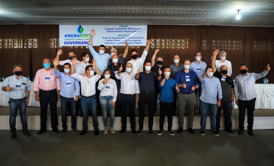 Exploração turística - Angra Doce