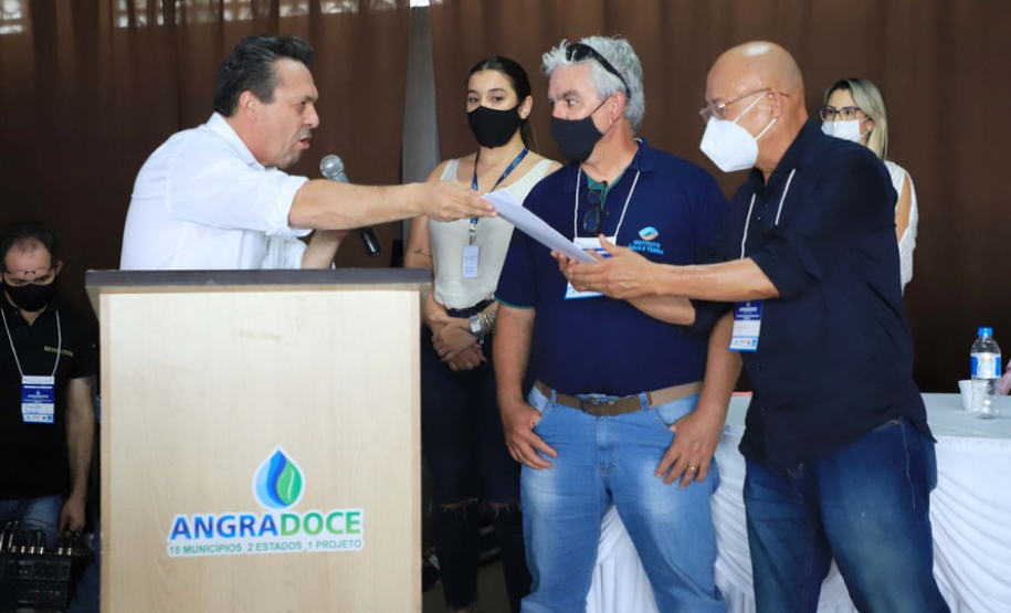 Exploração turística - Angra Doce