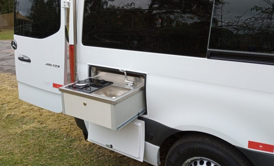 Liberdade, conforto e trabalho remoto: Motorhome vira queridinho dos curitibanos de todas as idades