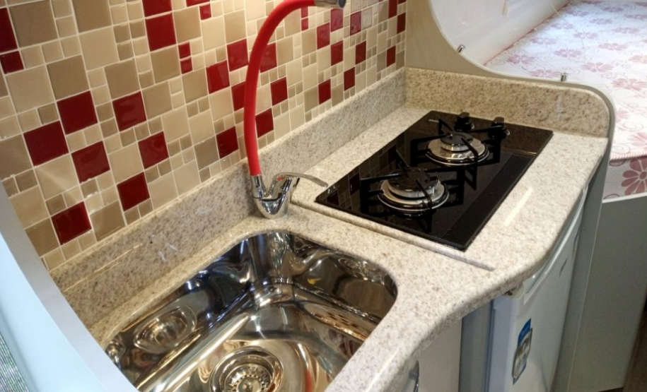 Liberdade, conforto e trabalho remoto: Motorhome vira queridinho dos curitibanos de todas as idades